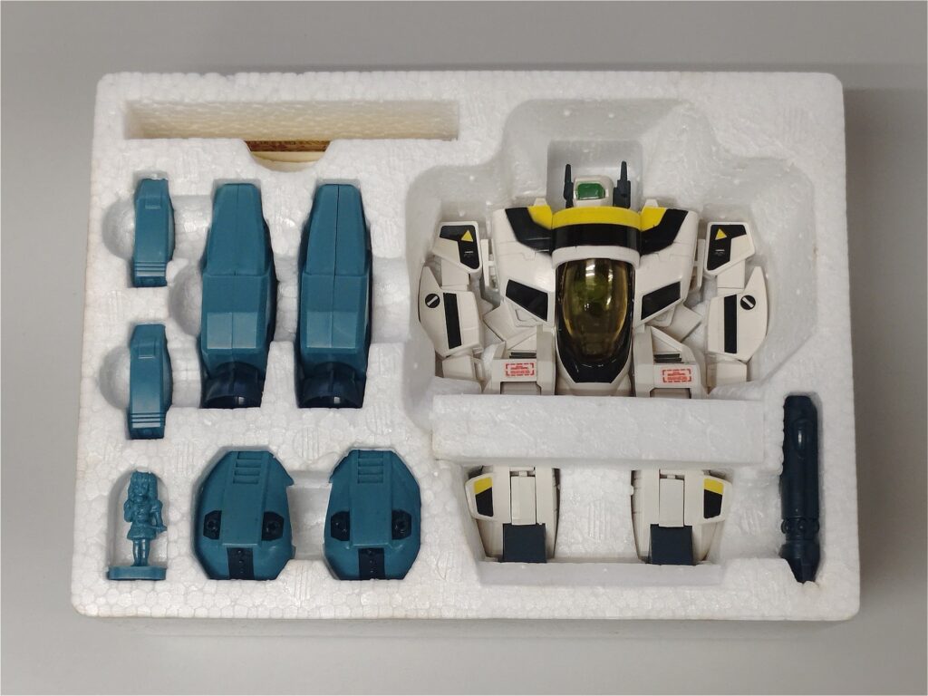 スーパーバルキリーVF-1S ハイコミカルモデル中身